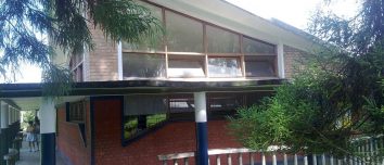 Classroom building surrounded by trees at Laboratory School.