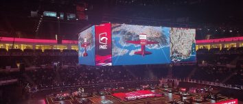 Large screens and spectators at a PUBG Mobile tournament in Istanbul.