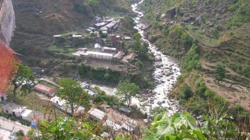 Buildings beside the river at Syaphru in Rasuwa.